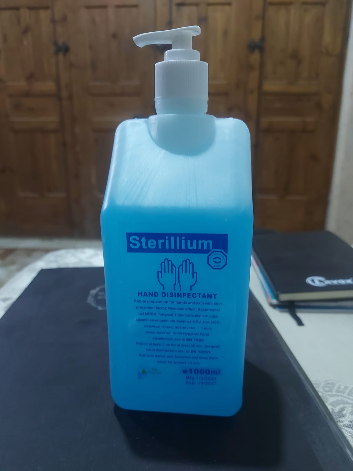 WhatsApp Image 2026-08-19 at 3.16.46 PM (1) ستيرليوم (Sterillium) لتر - الصورة 1